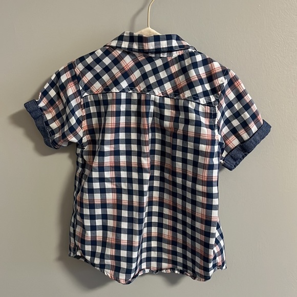 ✨Bundle 2/$15✨Ben Sherman Toddler Shirt - Picture 2 of 3